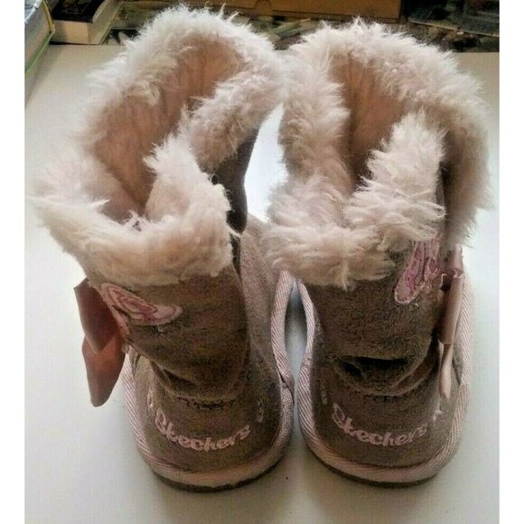 Sketchers little Girl Size 5 Snow Boots Pink embroidered Hearts bows fur lined - Picture 3 of 5
